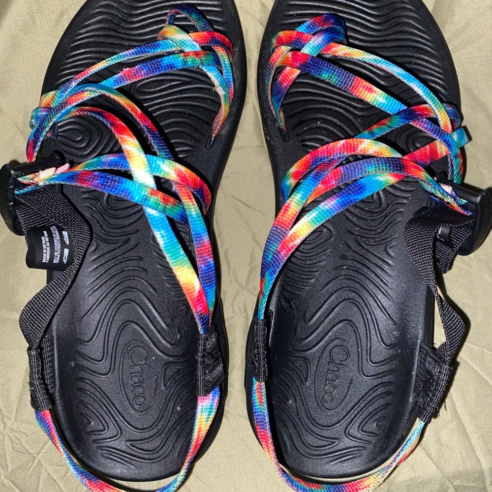 Tie Dye Chacos Size 10 (Women’s)